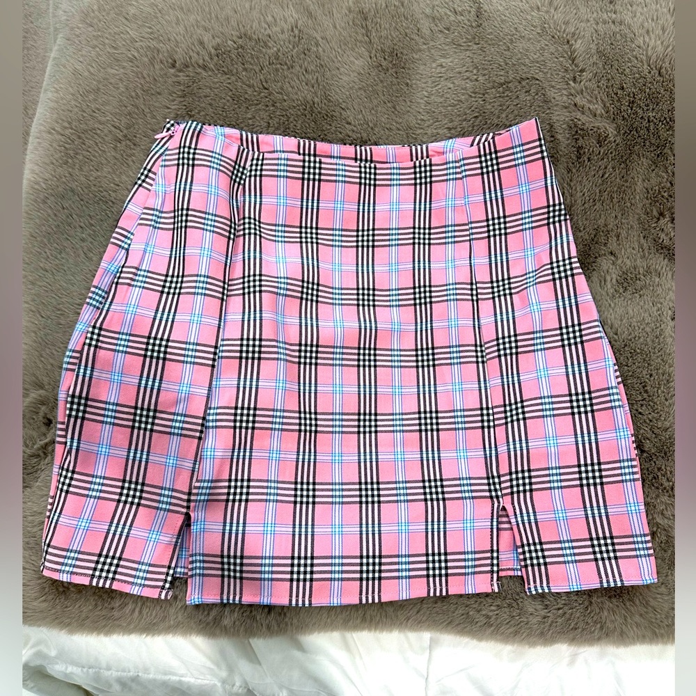 Plaid pink skirt size M